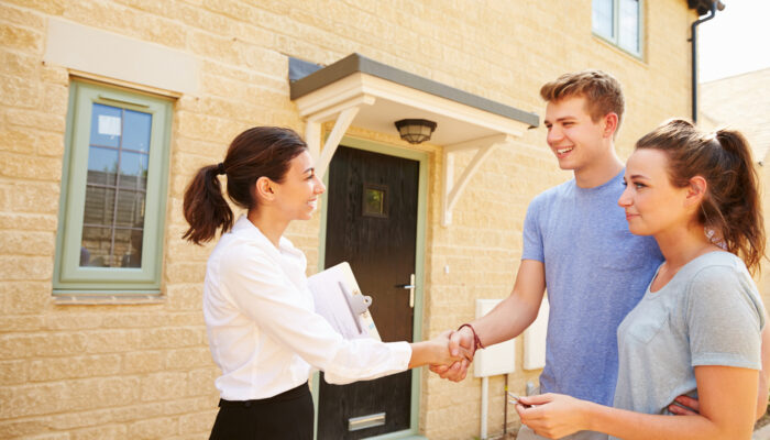 Top Factors To Consider While Checking Rental Listings