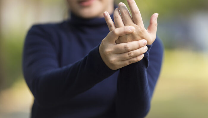 Understanding Trigger Finger and How to Manage the Pain