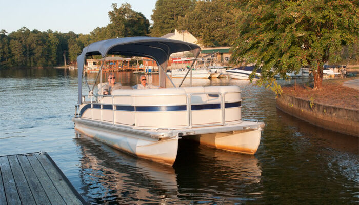 6 Best Accessories for Pontoon Boats