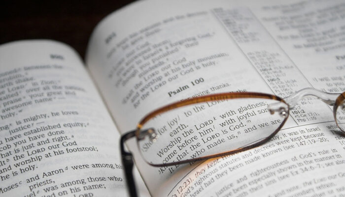 8 Bible Verses to Inspire the Mind and the Soul