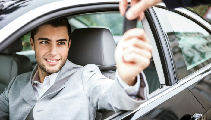 8 Questions to Ask an Automobile Dealer When Purchasing a Car