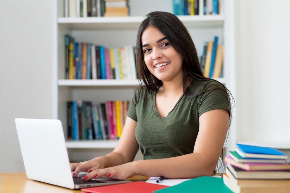 Scholarships for Hispanic Students &#8211; Eligibility Criteria and Best Options