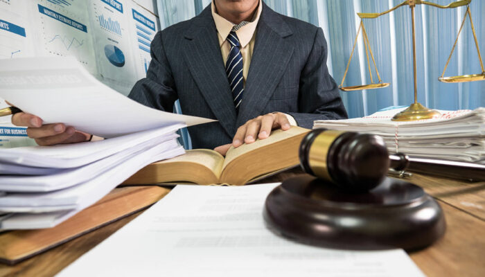 Tips for Low-income Families to Hire a Lawyer