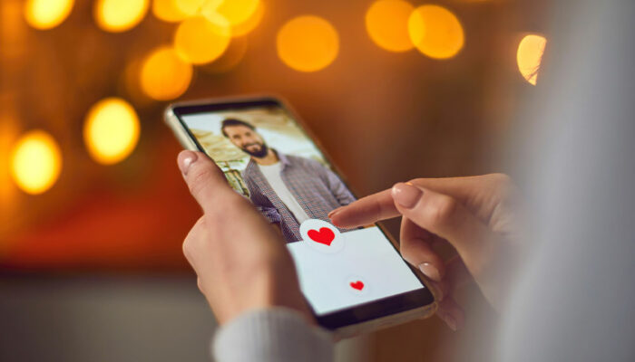 Top 4 dating apps in India this year