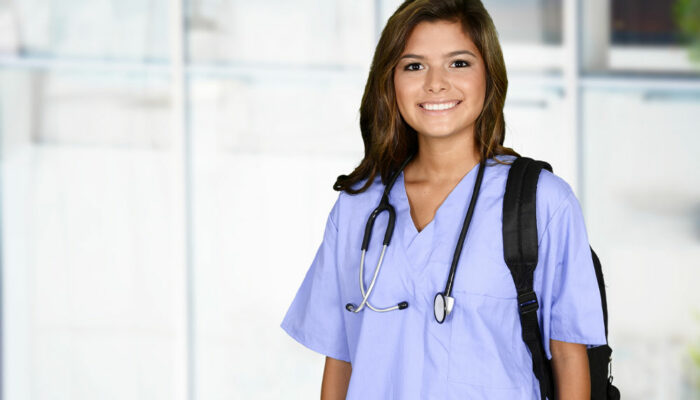 Top 7 Things to Know About a Certified Nursing Assistant