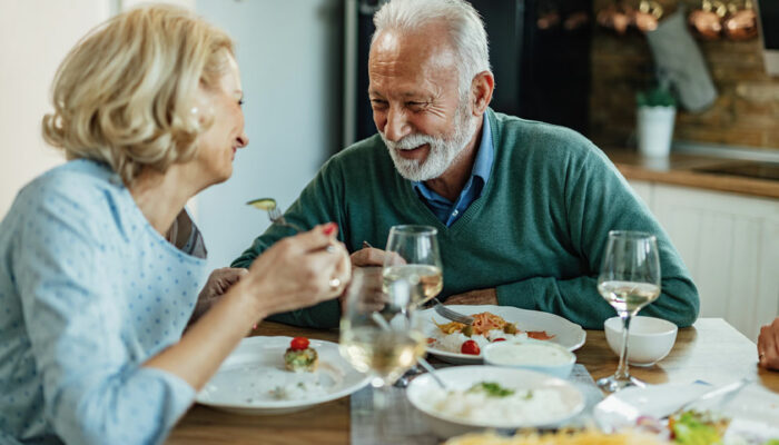 Top 9 Meal Delivery Services For Seniors