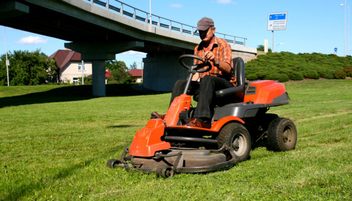 4 Best Brands For Lawn Equipment