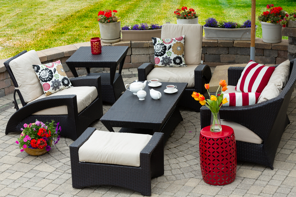 4 Best Brands to Buy Affordable Patio Furniture From