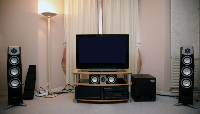 4 Best Home Audio Systems For Small Rooms