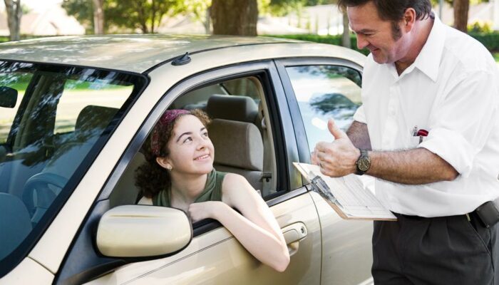 4 Tips for Insuring your Teen Driver