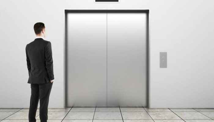 4 crucial factors to choosing the right home elevator