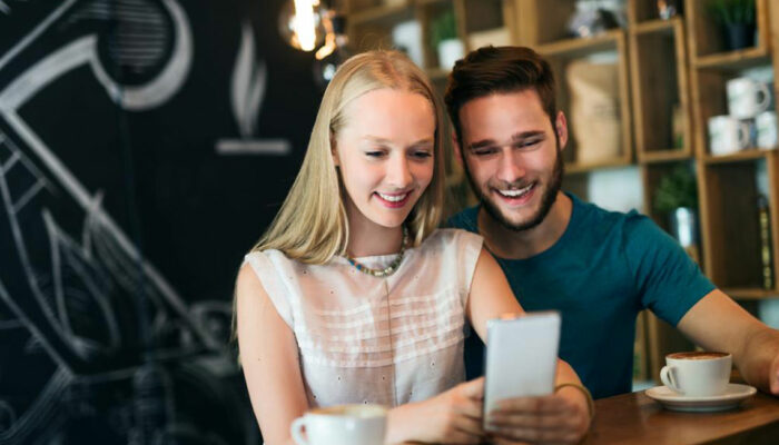 4 effective tips for safe online dating