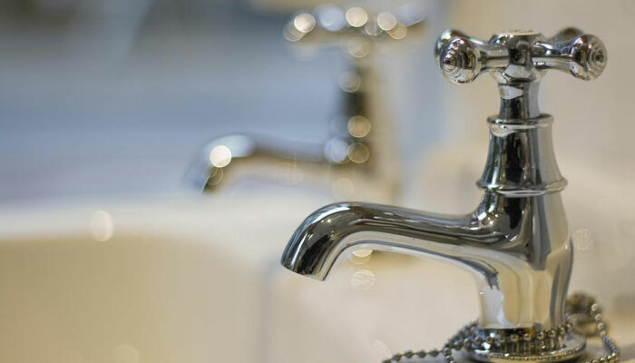 4 tips before purchasing bathroom faucets