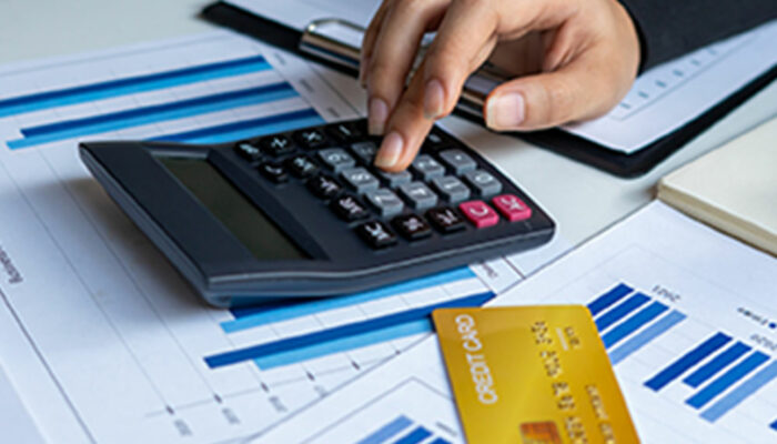 4 useful tips to avoid credit card debt