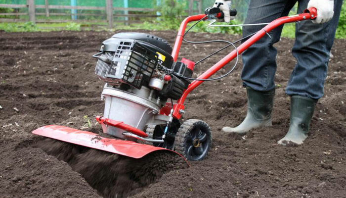 5 factors to consider before buying a garden tiller