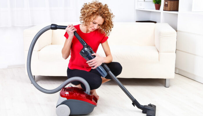 5 online stores with great deals on Dyson vacuum cleaners