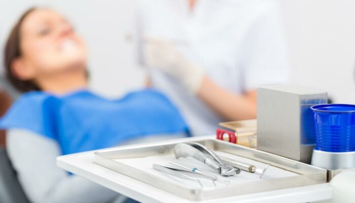 5 reasons you should visit the dentist regularly