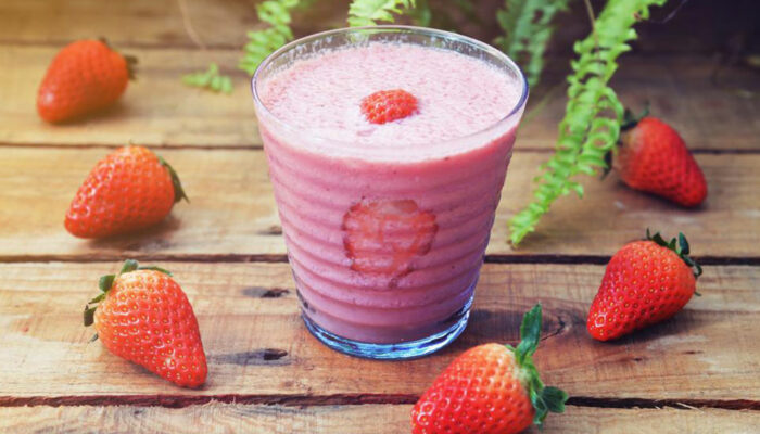 5 yummy yogurt smoothies to have on-the-go