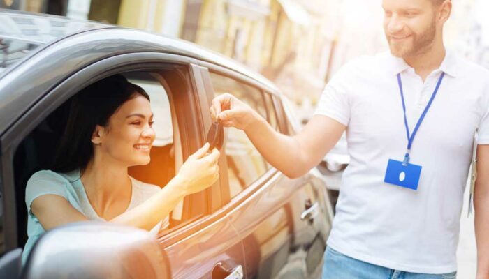 6 Popular Car Rental Services