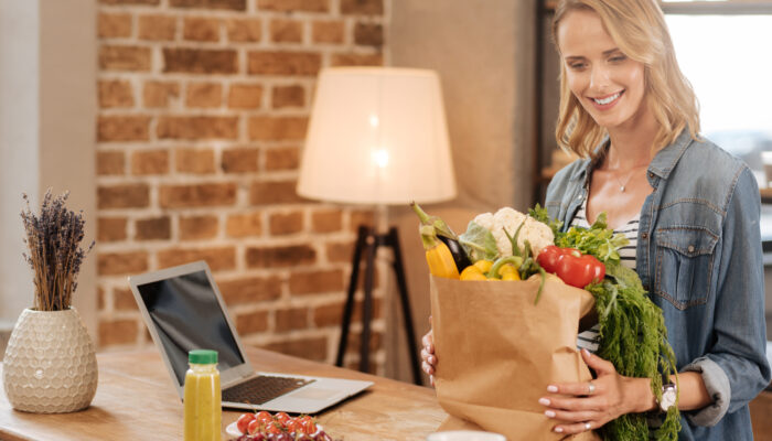 7 Advantages Of Getting A Meal Delivery Service