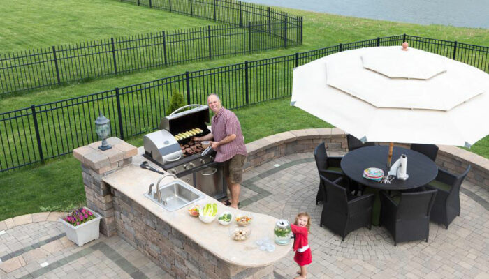 7 points to consider when designing an outdoor kitchen island