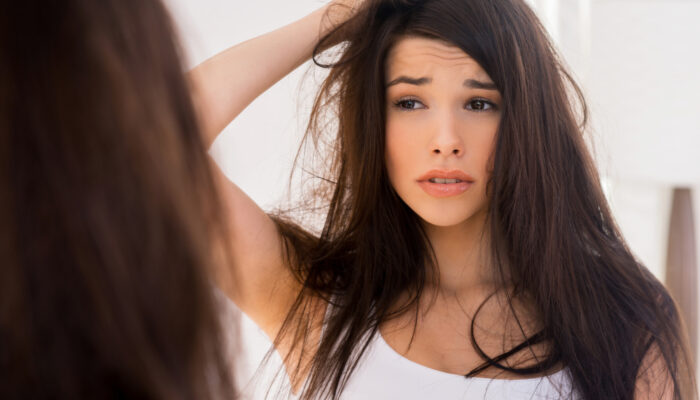 8 Effective Shampoos for Hair Growth