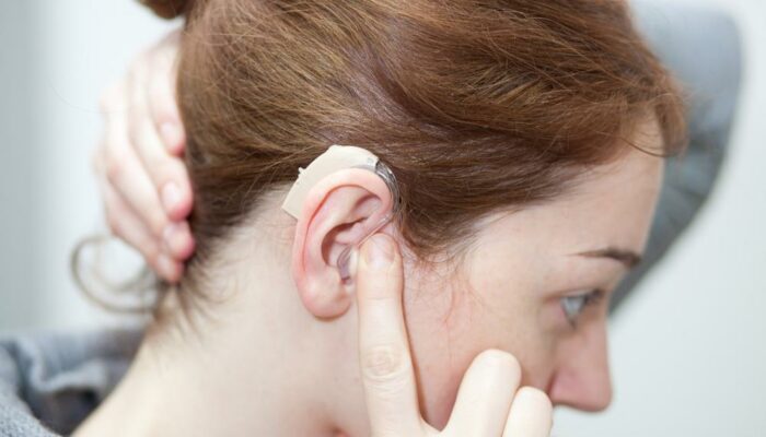 8 things to know before buying a hearing aid