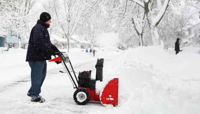 8 useful features of electric snow blowers