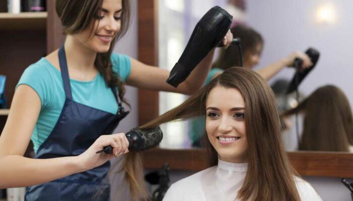 3 hair dryers recommended by hair stylists