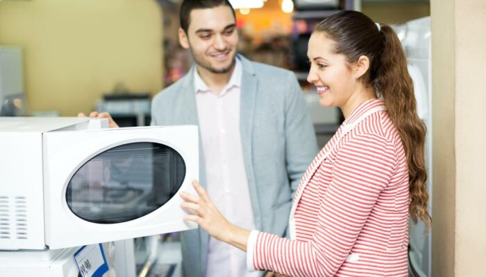 3 over-the-range microwaves meant for the modern kitchen