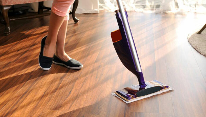 3 steps to note when cleaning wooden flooring