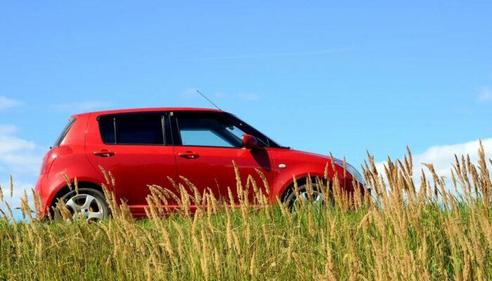 3 popular compact cars