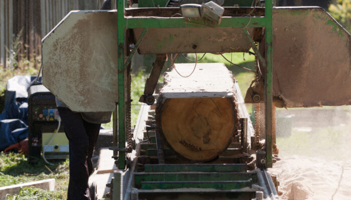 A Brief Insight into a Portable Sawmill