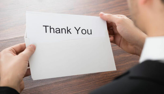 Adding a personal touch to the thank you card for your employees