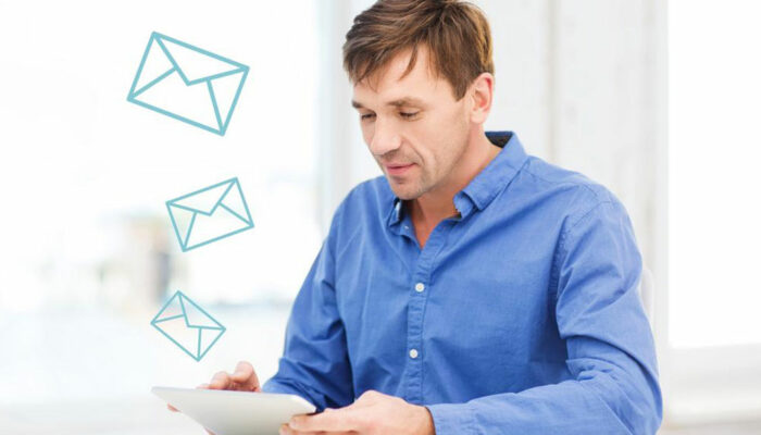 Advantages and disadvantages of using email