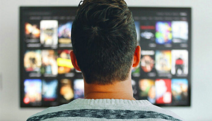 An easy guide to watching online videos on TV