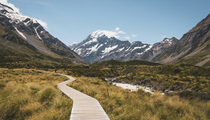 A travel guide to 5 Great Walks of New Zealand