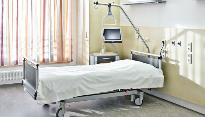 Benefits of Buying Hospital Beds for Home