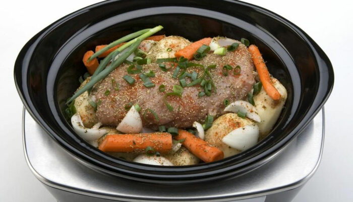 Benefits of ingredients used in a slow cooker recipe