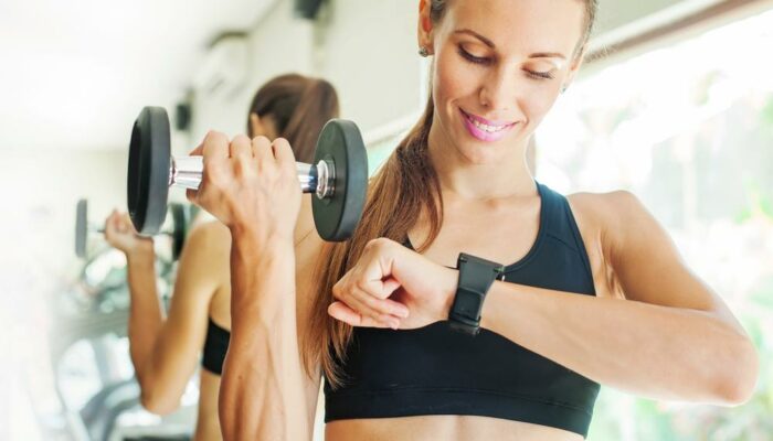 Benefits of using a fitness tracker to track your fitness