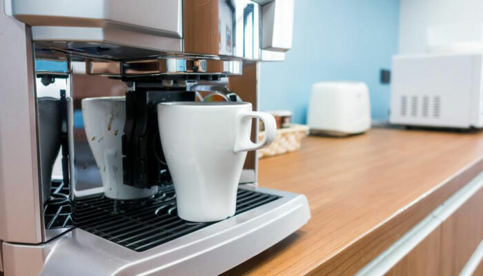 Brew fresh coffee in 5 steps with Keurig coffee makers