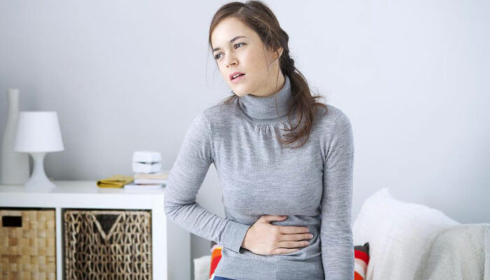 Causes and symptoms of clostridium difficile colitis