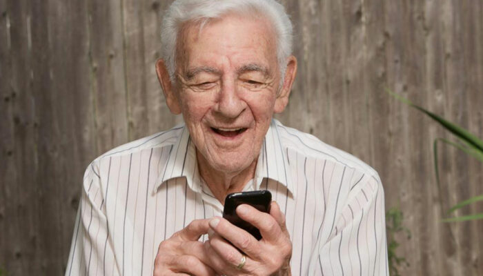 Cell phone plans for seniors by Verizon