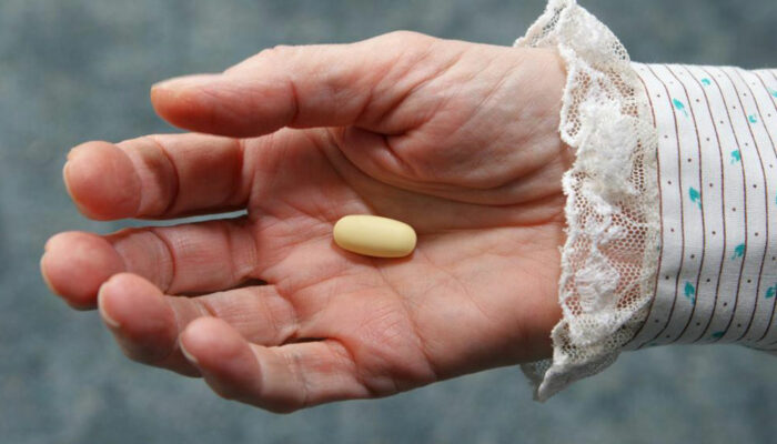 Essential vitamins that help an arthritic