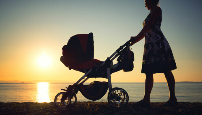 Essentials of a baby stroller that you need to know