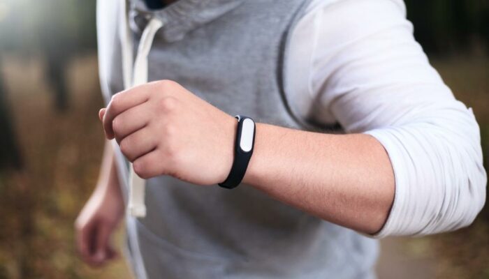 Factors to look for in a fitness tracker