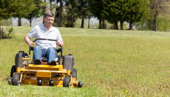 Features of riding lawn mowers