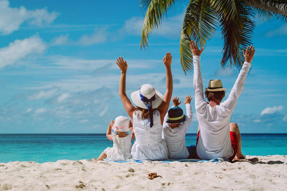 Find the best family vacation packages on a budget