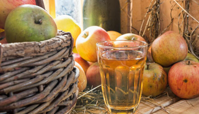 Five great benefits of using apple cider vinegar in a detox plan