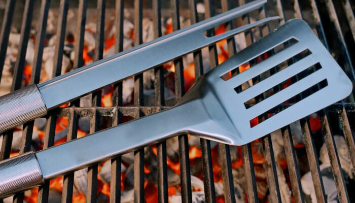 Five things every BBQ grill needs to have